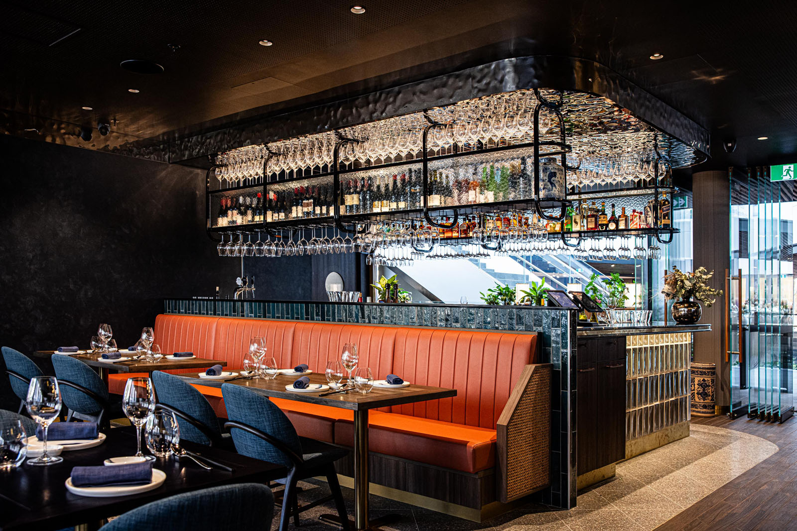 liteco hospitality pearl dining qqt circular quay 012
